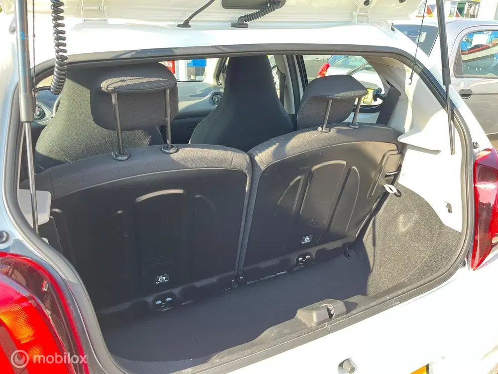 Peugeot 108 1.0 e-VTi Active uit 2019, foto 11