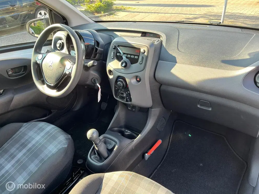 Peugeot 108 1.0 e-VTi Active uit 2019, foto 12