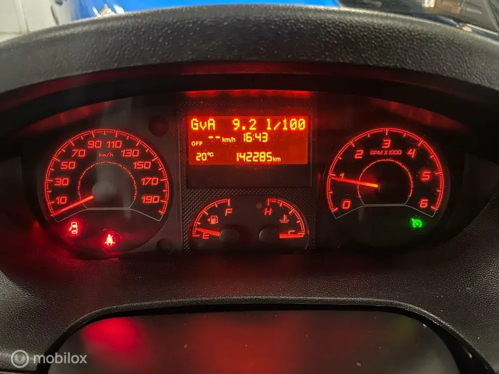 Peugeot Boxer Boxer 2.0 BlueHDI L2H1 Pro 2 schuifdeuren airco nav! uit 2019, foto 6
