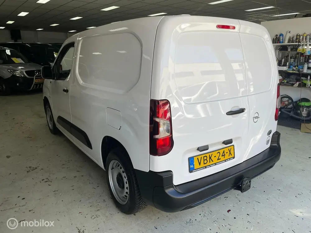 Opel Combo 1.6D L1H1 Edition uit 2019, foto 7