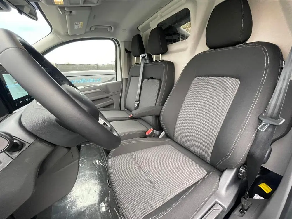Volkswagen Transporter T7 L2H1 Style Nieuwste model 150pk BPM vri uit 2024, foto 10