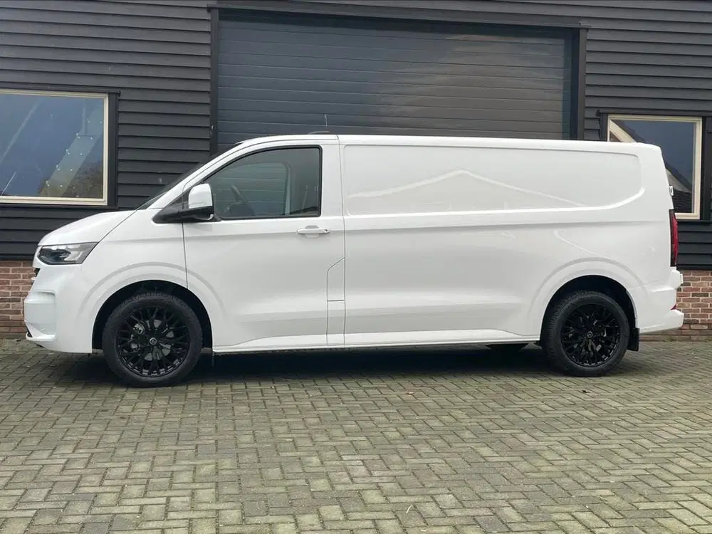 Volkswagen Transporter T7 L2H1 Style Nieuwste model 150pk BPM vri uit 2024, foto 15
