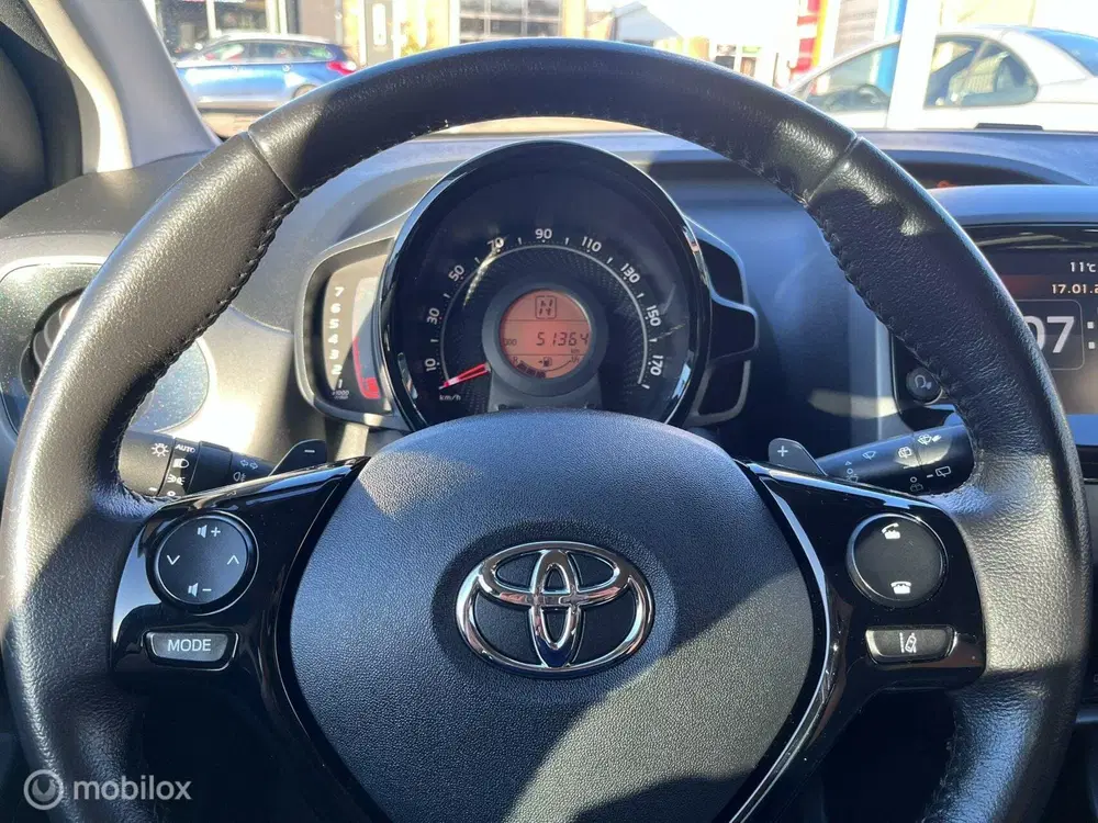 Toyota Aygo 1.0 VVT-i x-cite uit 2019, foto 15