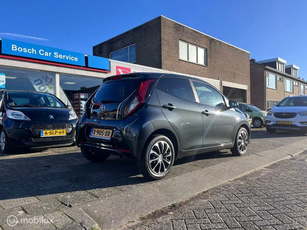 Toyota Aygo 1.0 VVT-i x-cite uit 2019, foto 5