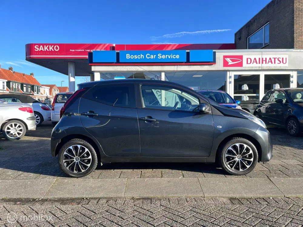 Toyota Aygo 1.0 VVT-i x-cite uit 2019, foto 6