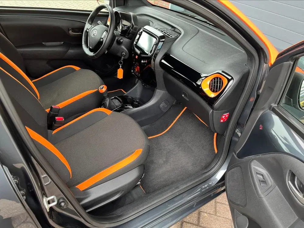 Toyota Aygo 1.0 Vvt-i x-JBL 5D 2021 uit 2021, foto 11