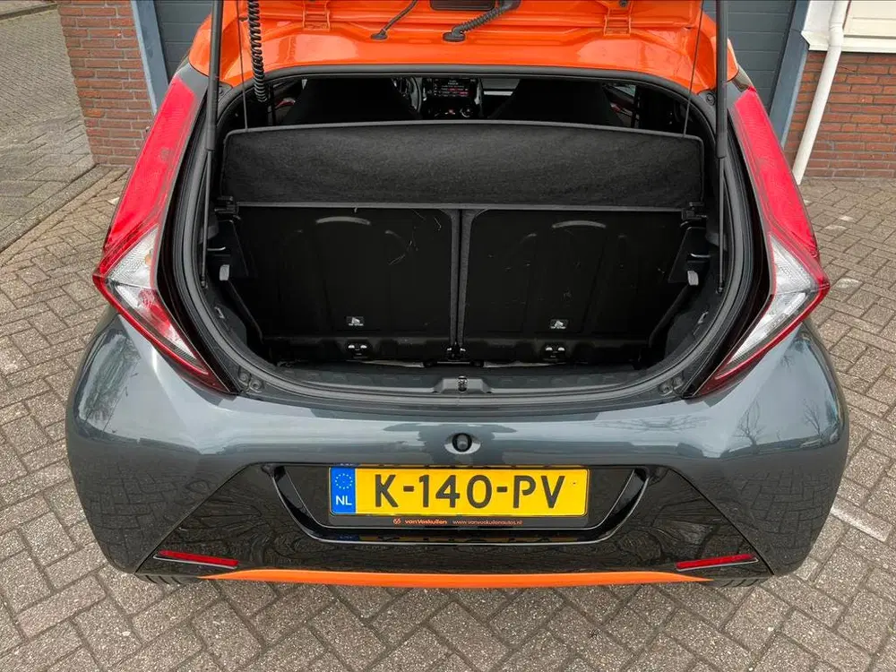 Toyota Aygo 1.0 Vvt-i x-JBL 5D 2021 uit 2021, foto 13