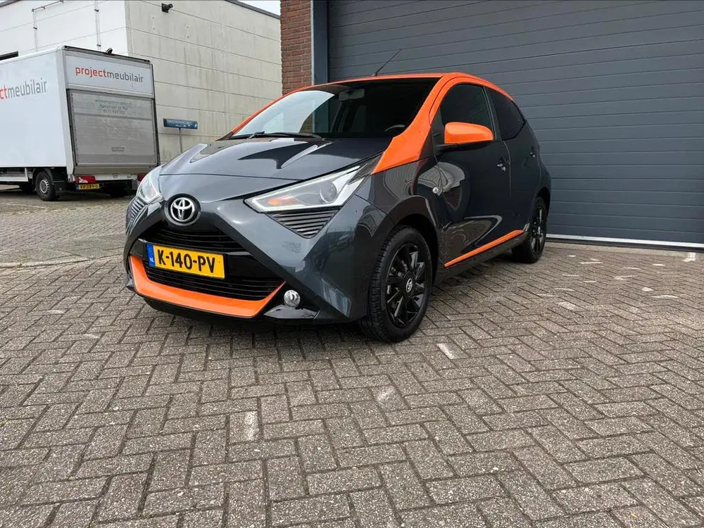 Toyota Aygo 1.0 Vvt-i x-JBL 5D 2021 uit 2021, foto 3
