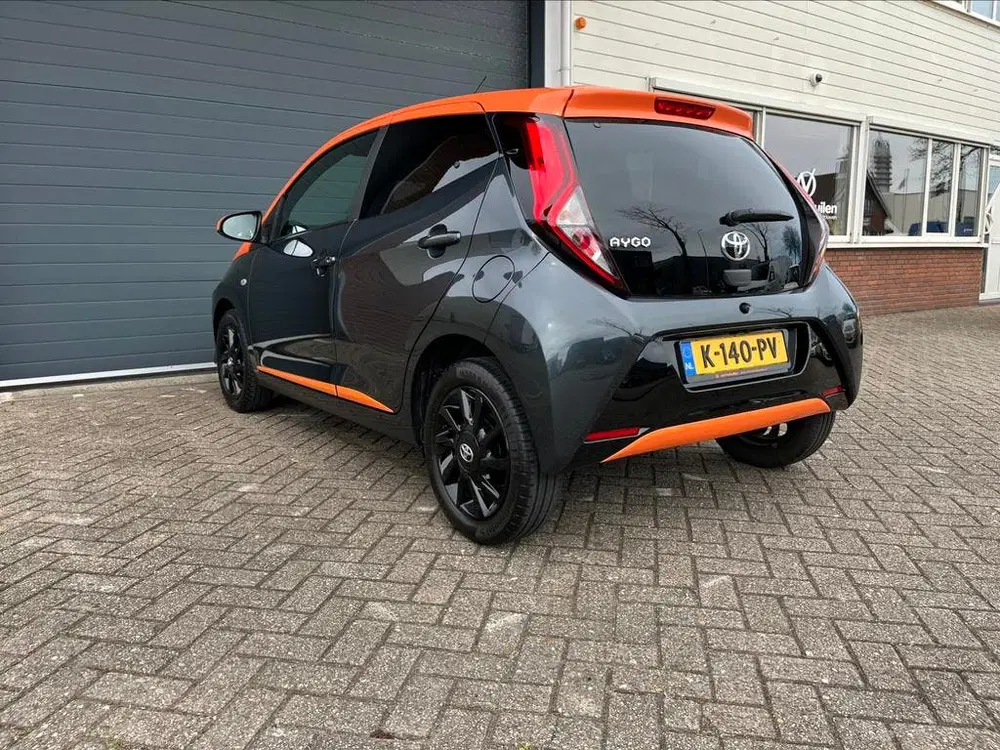 Toyota Aygo 1.0 Vvt-i x-JBL 5D 2021 uit 2021, foto 4