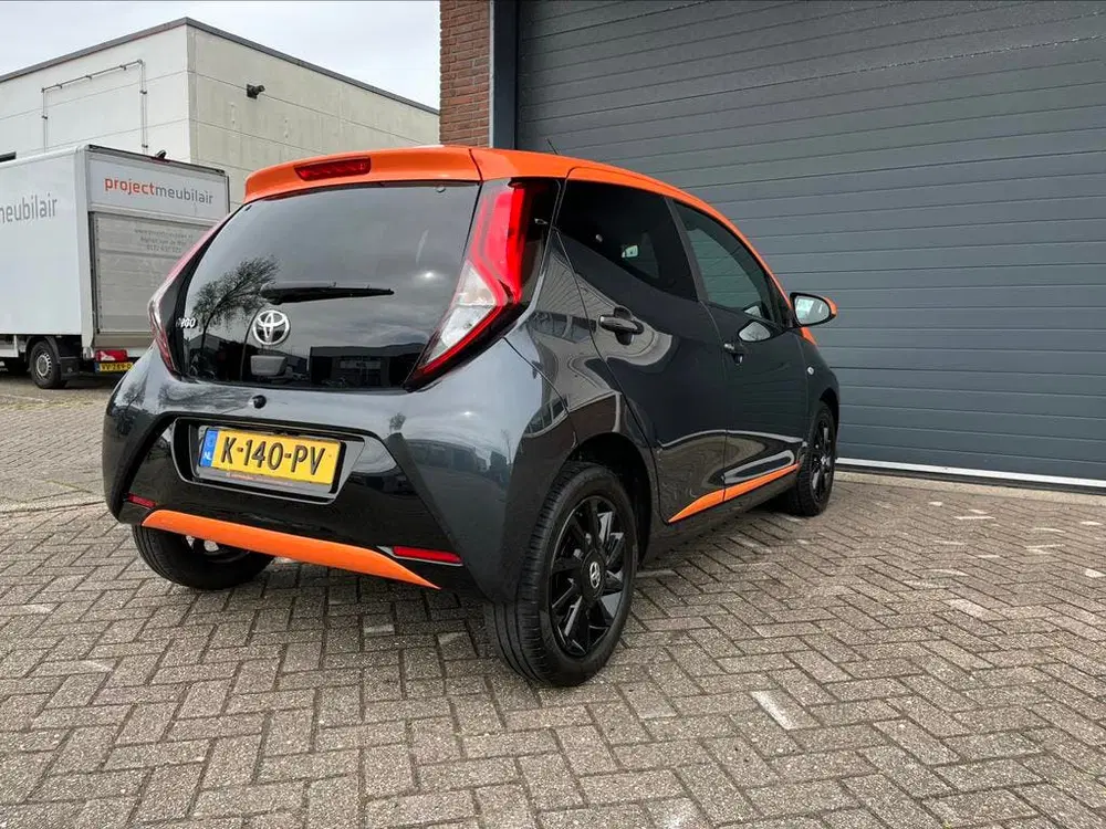 Toyota Aygo 1.0 Vvt-i x-JBL 5D 2021 uit 2021, foto 6