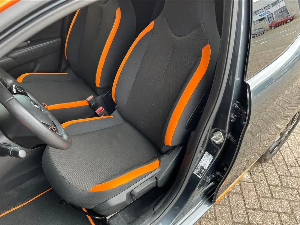 Toyota Aygo 1.0 Vvt-i x-JBL 5D 2021 uit 2021, foto 8