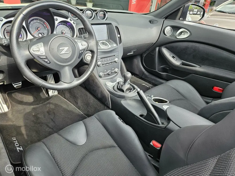 Nissan 370Z 3.7 V6 Pack uit 2019, foto 13