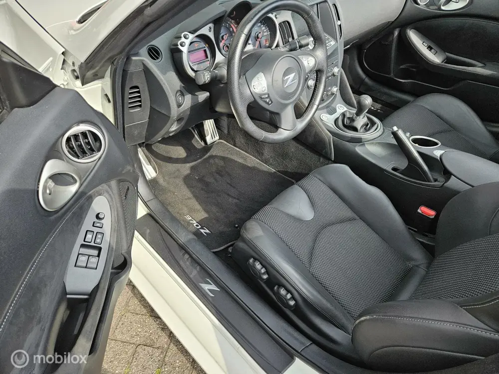 Nissan 370Z 3.7 V6 Pack uit 2019, foto 15