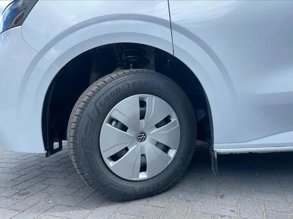Volkswagen Transporter T7 L2H1 Style Nieuwste model 150pk BPM vri uit 2024, foto 5