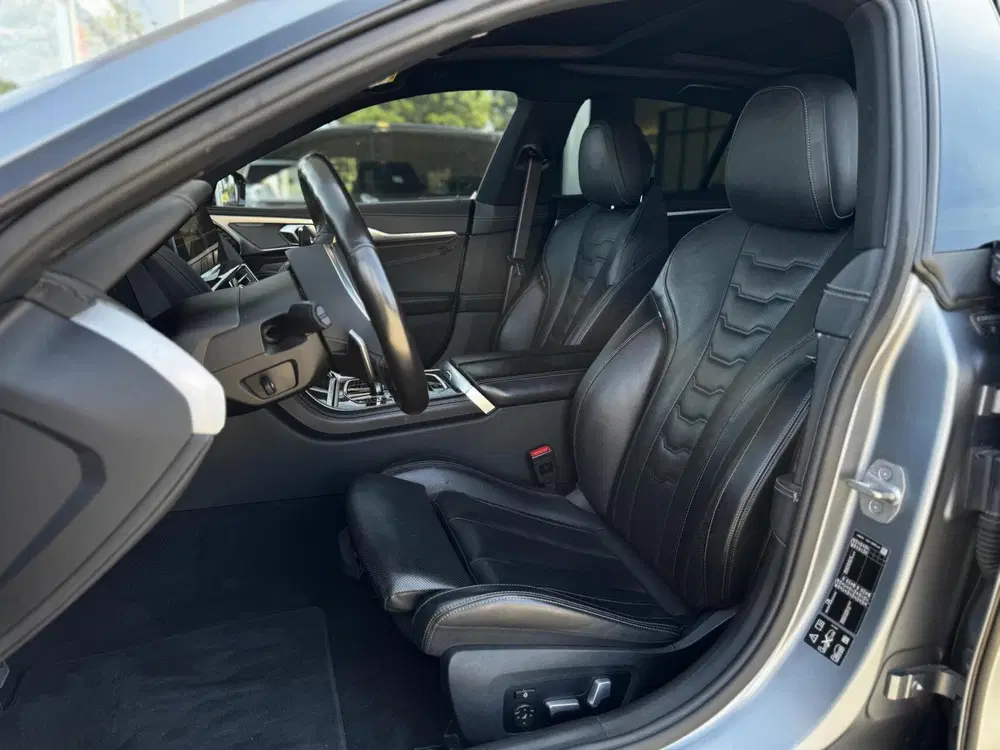 BMW 8-serie 8-serie Gran Coupé M850i xDrive M-Sport uit 2021, foto 4