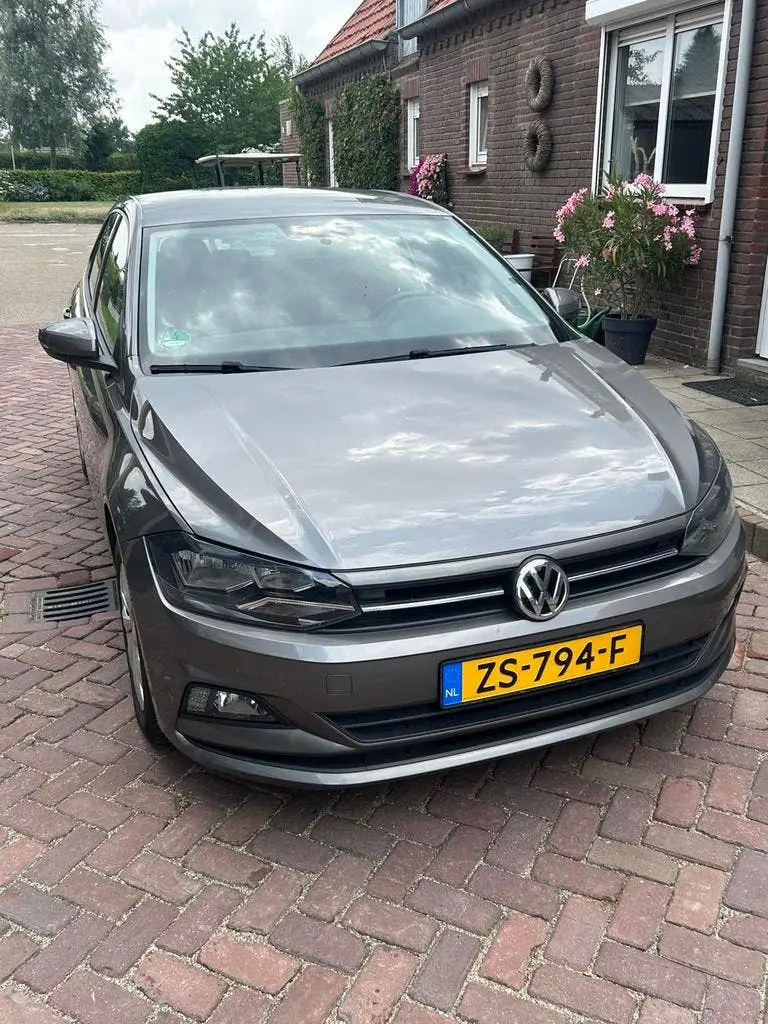 Volkswagen Polo 1.0 TSI 80pk 2019 Grijs uit 2019, foto 13