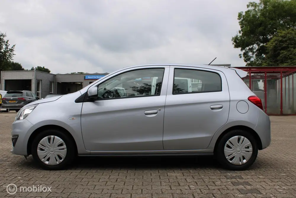 Mitsubishi Space Star 1.0 Cool+ uit 2020, foto 2