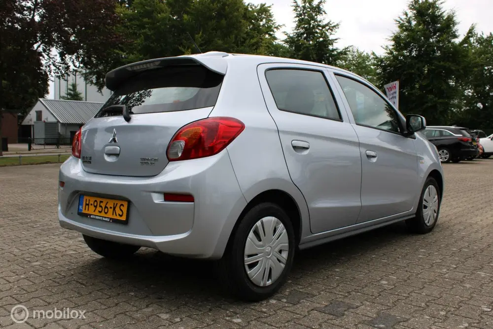 Mitsubishi Space Star 1.0 Cool+ uit 2020, foto 5