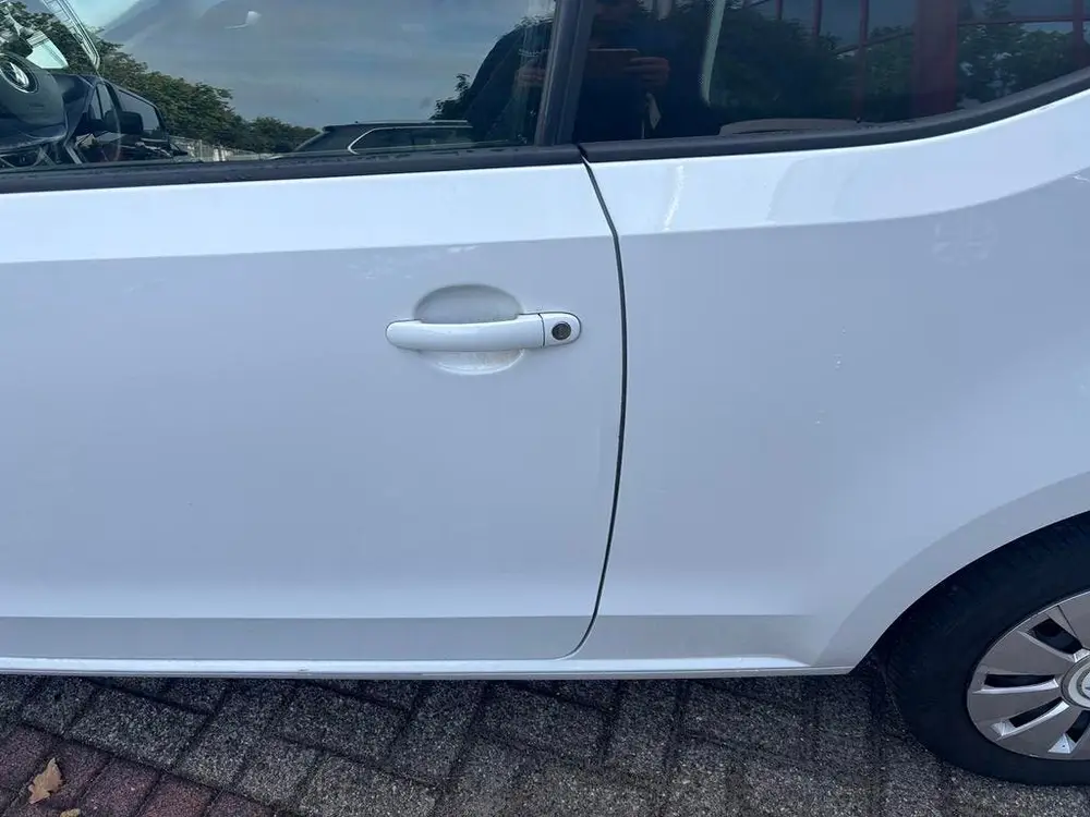 Volkswagen Up! 1.0 65PK 5D 2021 Wit uit 2021, foto 16