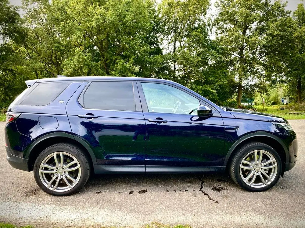 Land Rover Discovery Sport P300e 309pk Phev AWD AUT 2021 uit 2021, foto 2