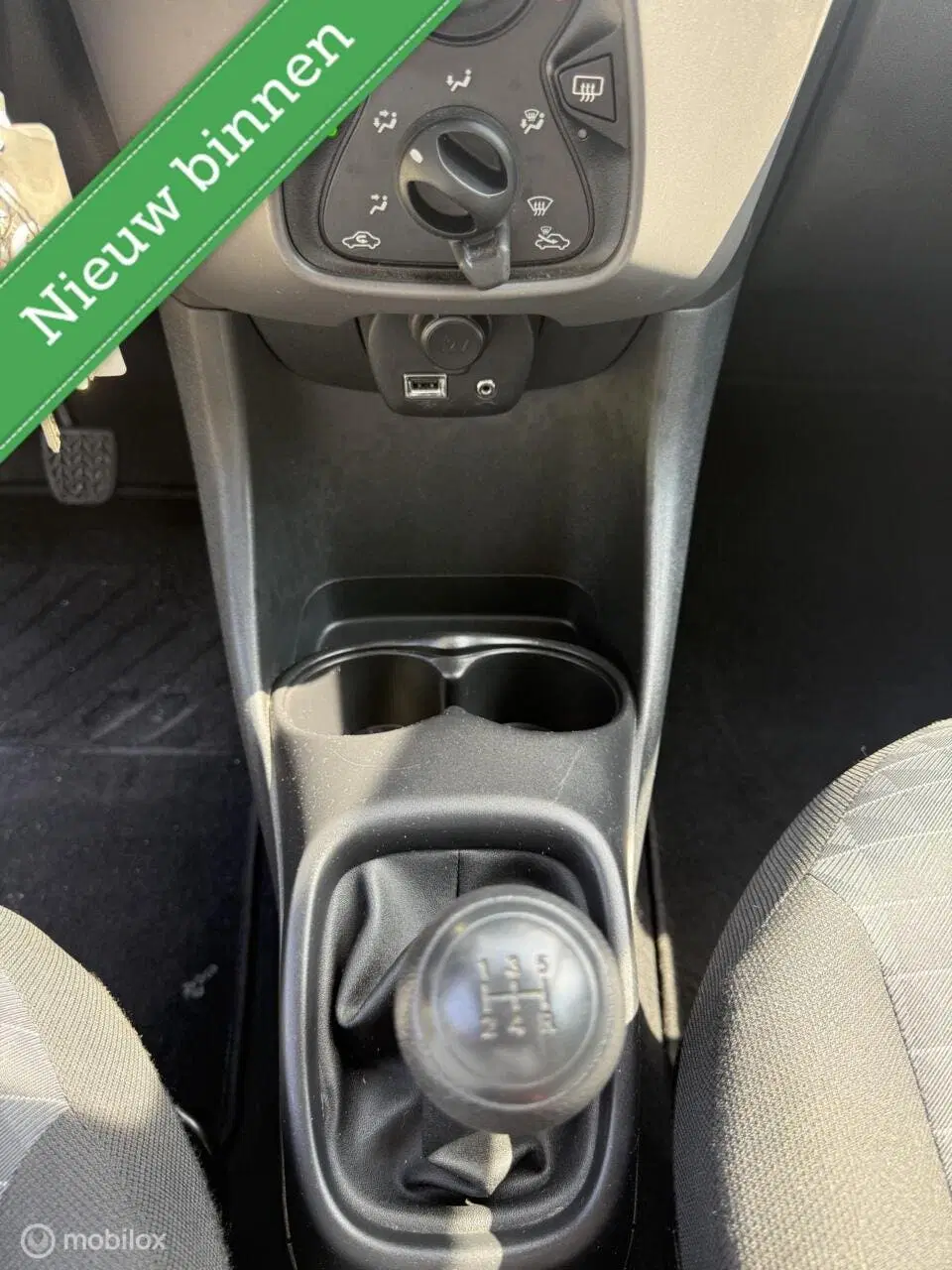 Peugeot 108 1.0 e-VTi Active uit 2021, foto 13