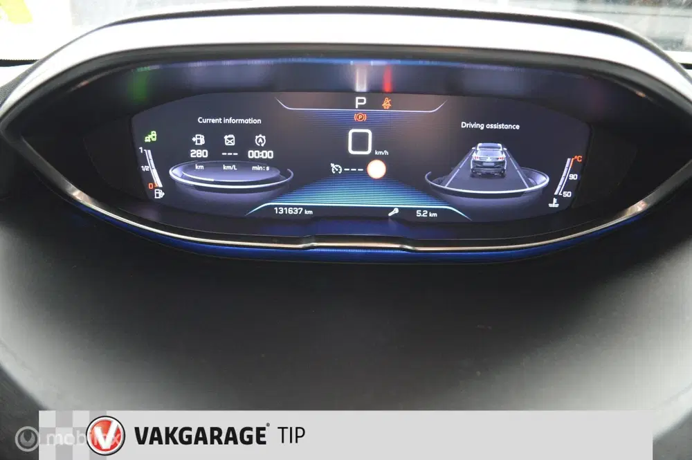 Peugeot 3008 1.2 PureTech GT line uit 2019, foto 11