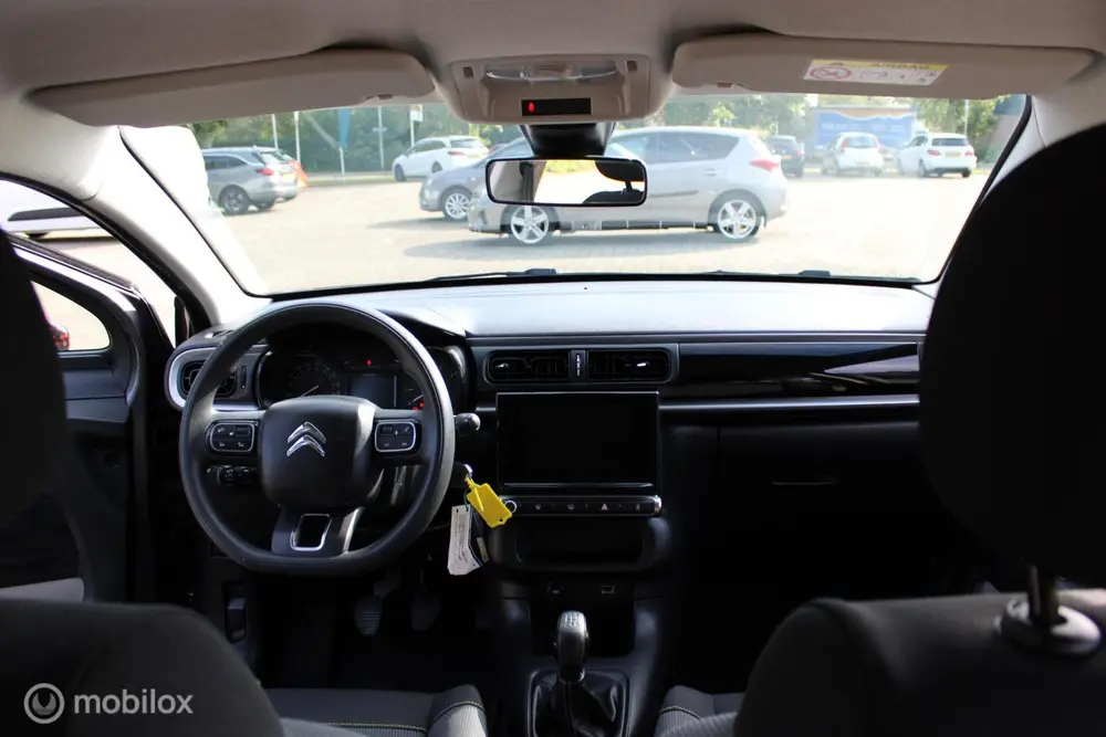 Citroën C3 Citroen C3 1.2 PureTech You uit 2022, foto 3
