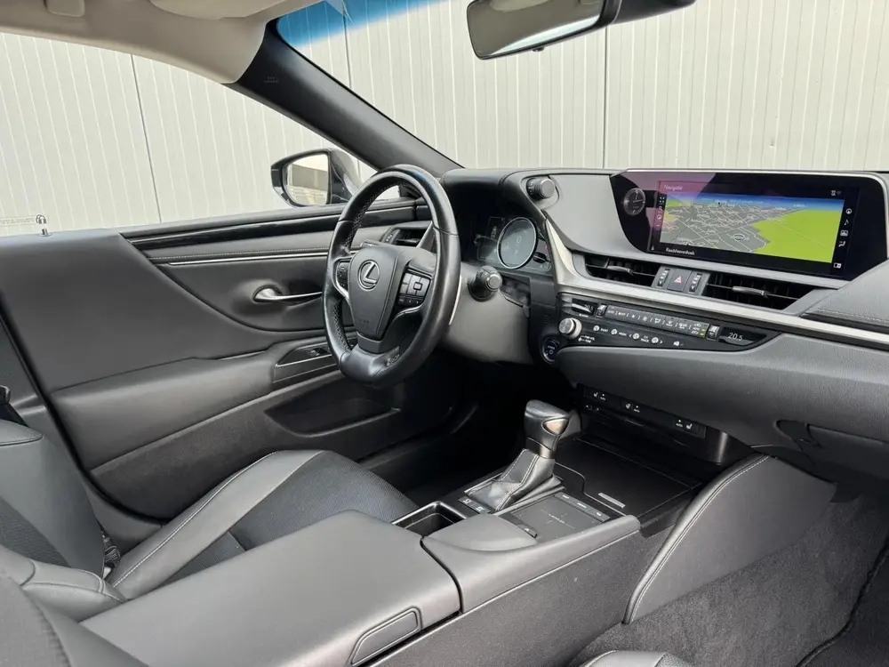 Lexus ES 300h Preference Line Business|NL-Auto uit 2022, foto 4