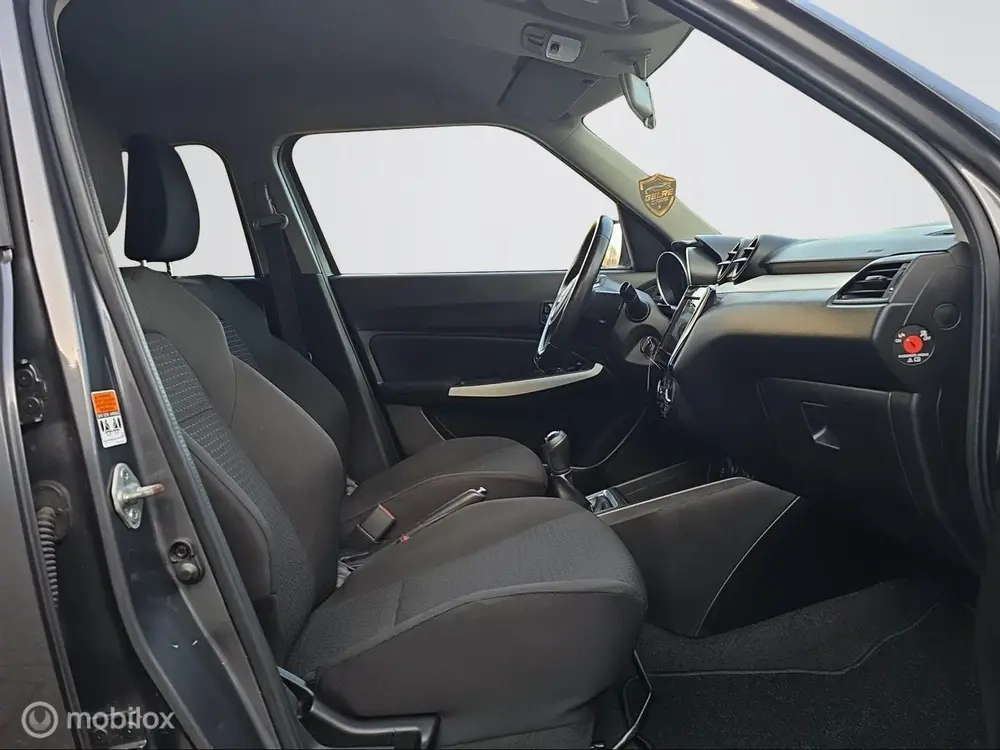 Suzuki Swift 1.0 Sportline 111 pk Topstaat uit 2019, foto 20