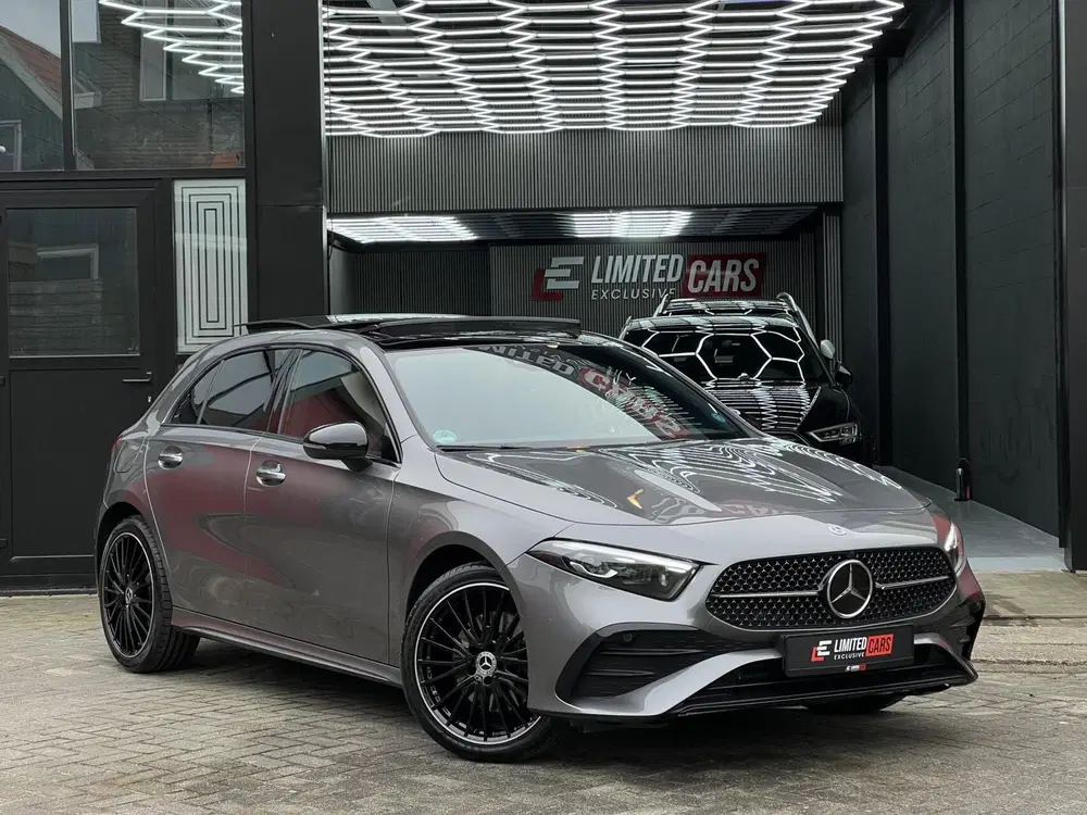 Mercedes-Benz A-Klasse Mercedes A-klasse A 250e AMG uit 2023