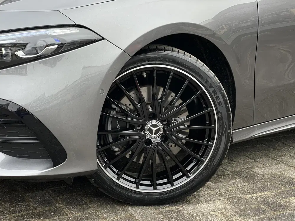 Mercedes-Benz A-Klasse Mercedes A-klasse A 250e AMG uit 2023, foto 10