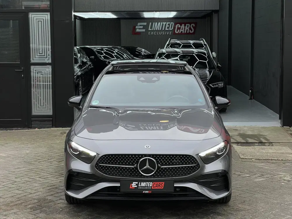 Mercedes-Benz A-Klasse Mercedes A-klasse A 250e AMG uit 2023, foto 6
