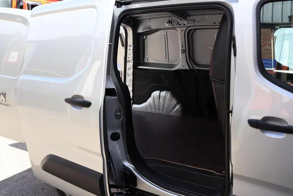 Peugeot Partner 1.5 BlueHDi L1 l AIRCO l TREKHAAK l NAP 30 uit 2020, foto 15