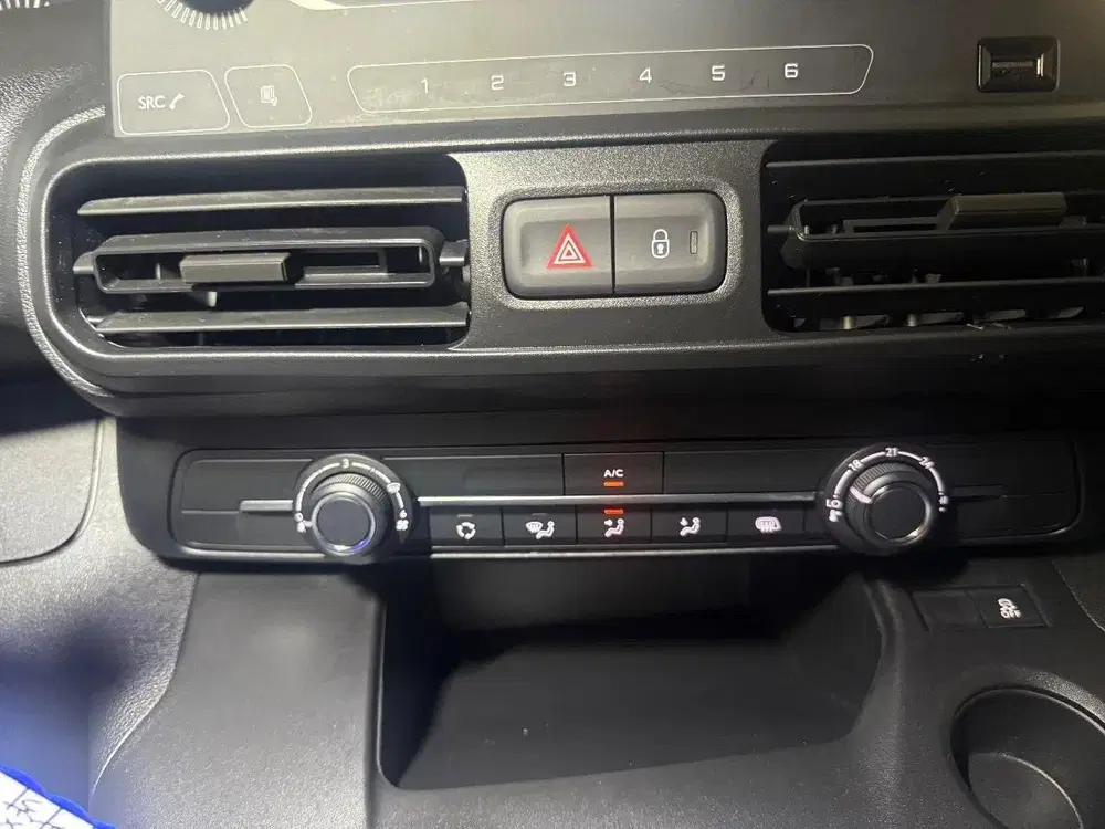 Peugeot Partner 1.5 BlueHDi L1 l AIRCO l TREKHAAK l NAP 30 uit 2020, foto 6