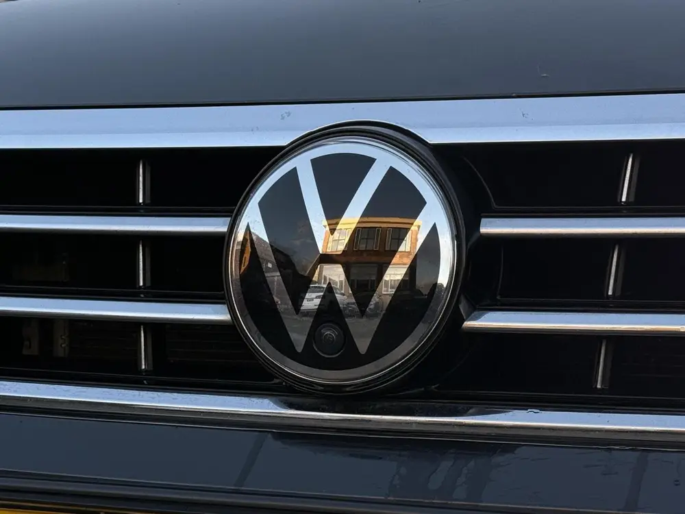 Volkswagen Passat Variant 1.5 TSI R-Line Business/ Pano/360 uit 2022, foto 10