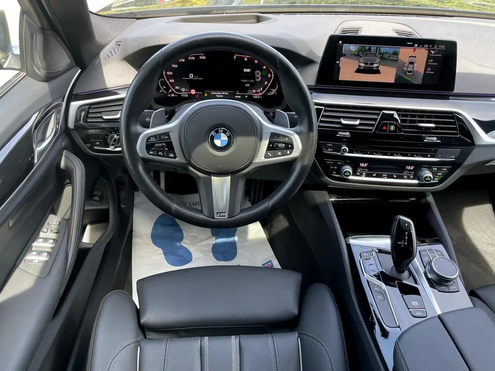 BMW 5-serie M550i xDrive 530pk High Executive Laser M uit 2020, foto 11