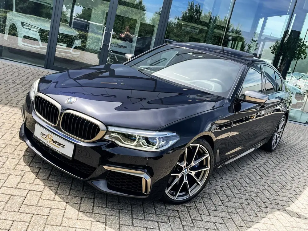 BMW 5-serie M550i xDrive 530pk High Executive Laser M uit 2020, foto 3