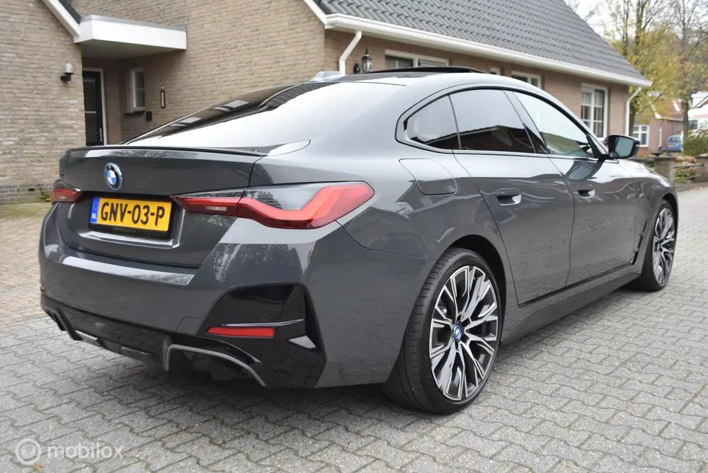 BMW i4 I4 M50 Gran C M Sportsitze ACCU Certificaa uit 2022, foto 4
