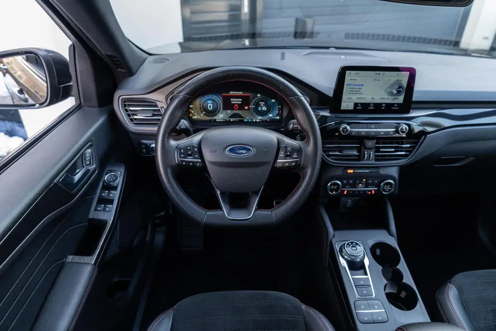 Ford Kuga 2.5 PHEV ST-Line X 225PK PANO uit 2022, foto 12