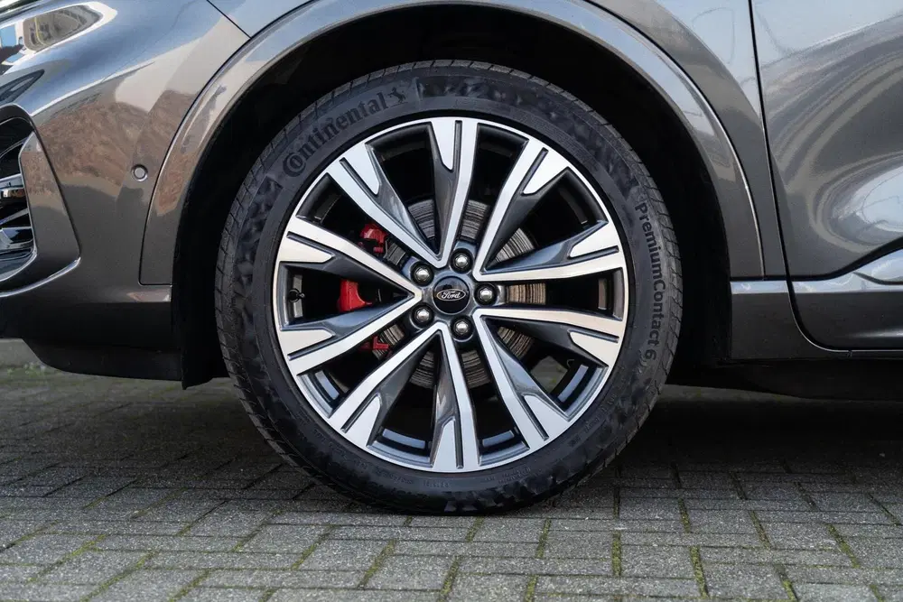 Ford Kuga 2.5 PHEV ST-Line X 225PK PANO uit 2022, foto 7