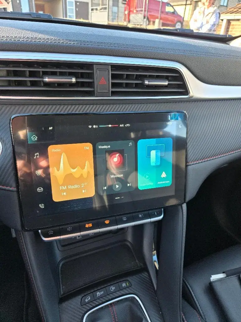 MG ZS Auto uit 2024, foto 8