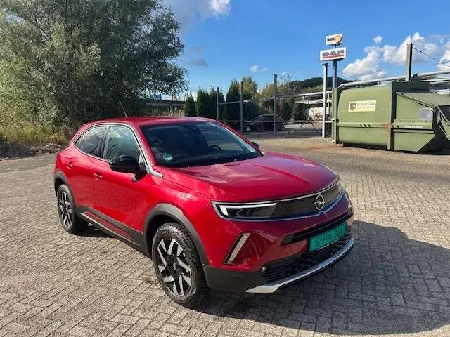 Opel Mokka 1.2 136pk Start uit 2023, foto 2