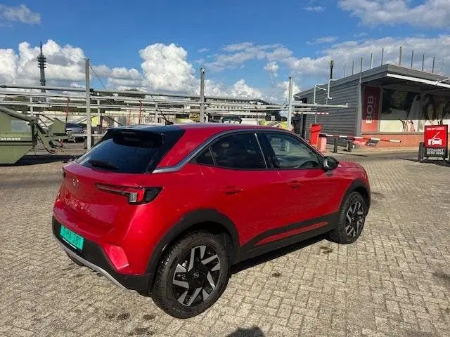 Opel Mokka 1.2 136pk Start uit 2023, foto 3
