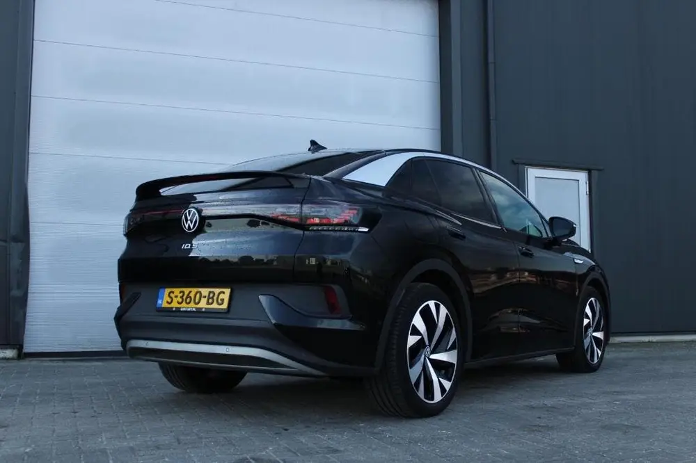 Volkswagen ID.5 128kWh 204 pk 2022 Zwart ACC Camera Navig uit 2022, foto 4