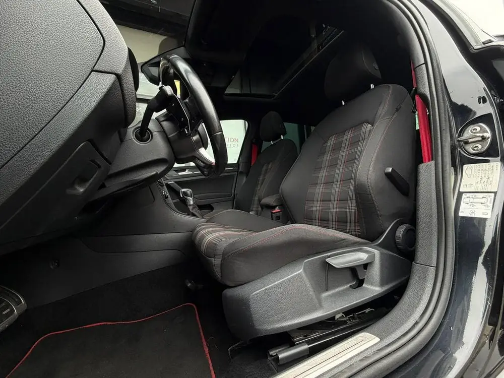 Volkswagen Golf VII Golf 2.0 GTI 245pk 7-DSG 2019 Pano/Camera uit 2019, foto 16
