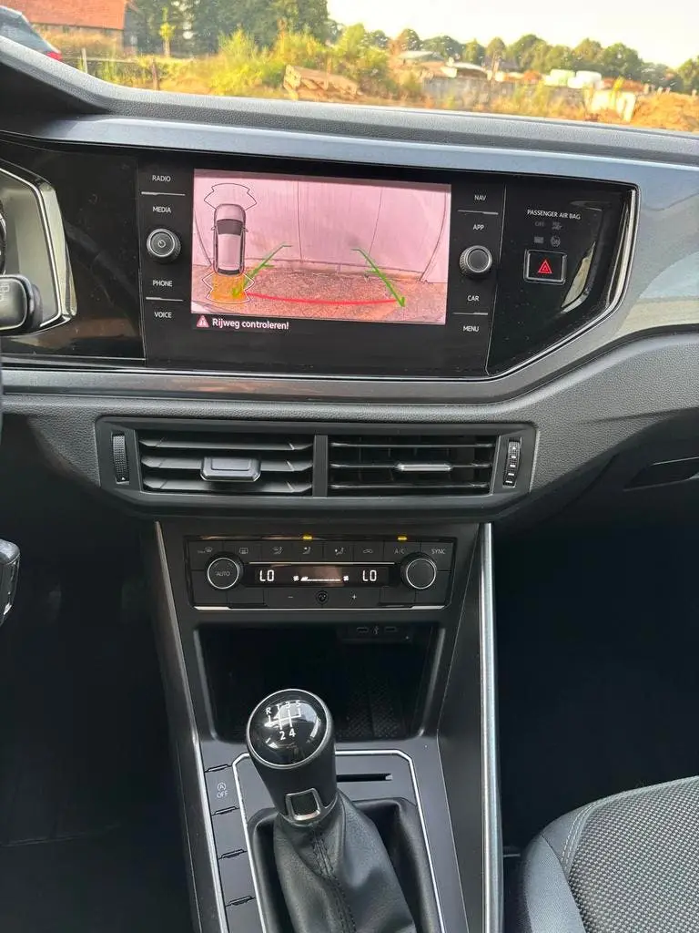 Volkswagen Polo 1.0 TSI R-Line 95pk 2021 Zwart | NAP | BTW uit 2021, foto 16