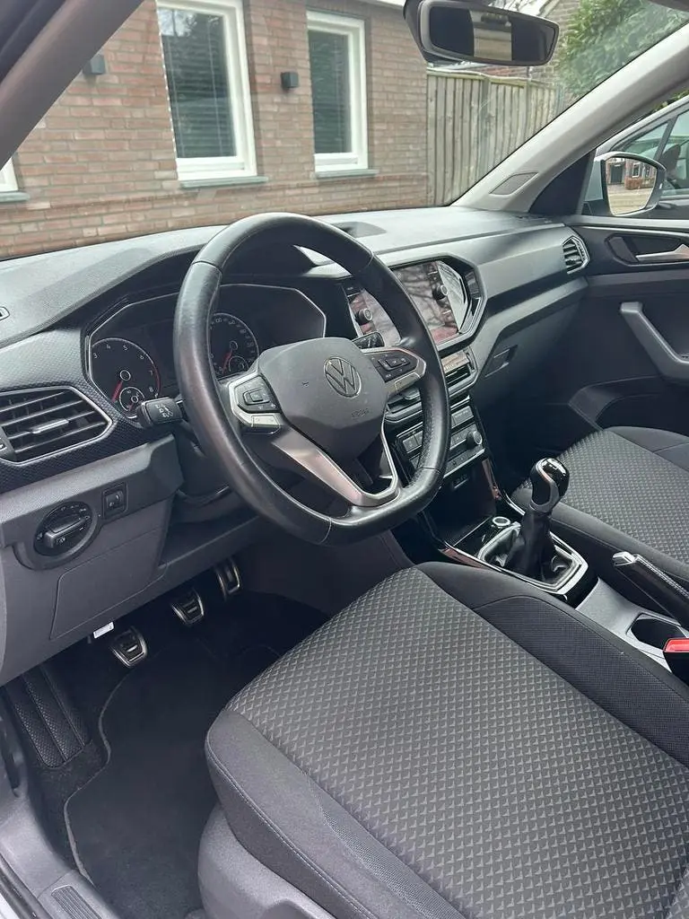 Volkswagen T-Cross 1.0 TSI 95pk 2020 Grijs uit 2020, foto 11