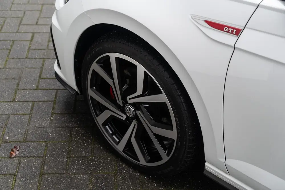 Volkswagen Polo 2.0 TSI GTI PANO / ACC / VIRTUAL / CARPLAY uit 2020, foto 10