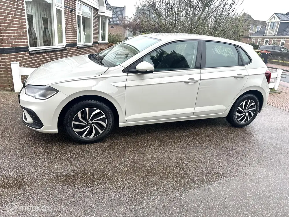Volkswagen Polo 1.0 TSI 95PK LIFE NIEUW MODEL LED VERLICHTIN uit 2021, foto 2