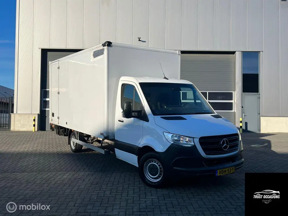 Mercedes-Benz Sprinter Mercedes Sprinter bakwagen AUTOMAAT LAADKL uit 2019